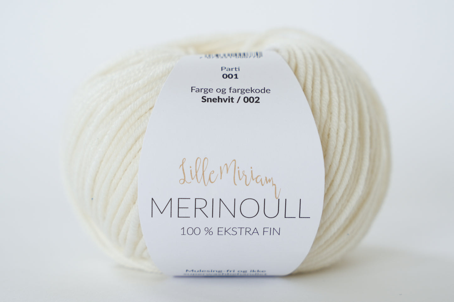 Merinoull - Snehvit / Snövit 002